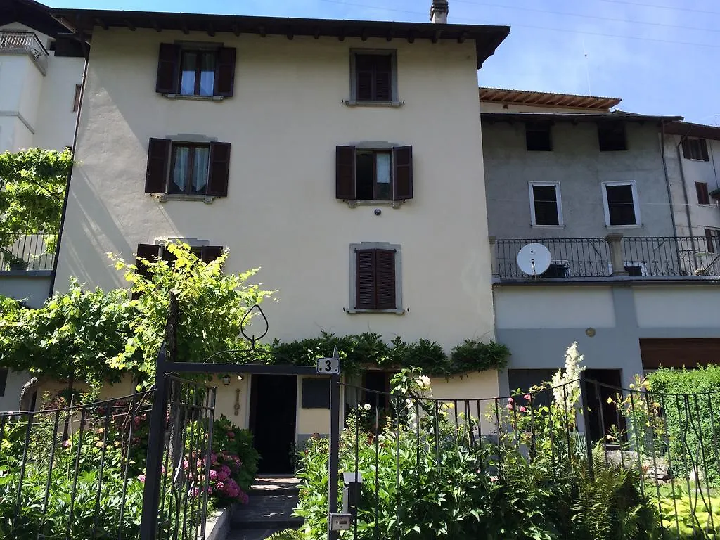 Bed & Breakfast Casa Marinella Bed & Breakfast Lenna 0*,
